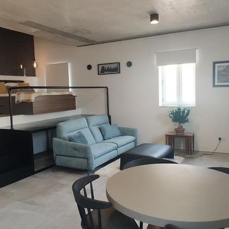 No 60, 3Rd Floor, Centrally Located, Fully Equipped Studio Apt Il-Furjana Exterior photo