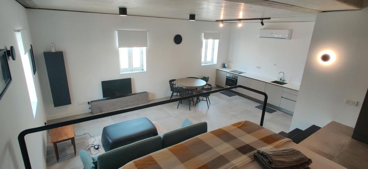 No 60, 3Rd Floor, Centrally Located, Fully Equipped Studio Apt Il-Furjana Exterior photo